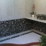 Lavello in Granito Kiwi rivestimento con intarsi in Granito kamelia White Montecchi marmi e graniti Castelnuovo